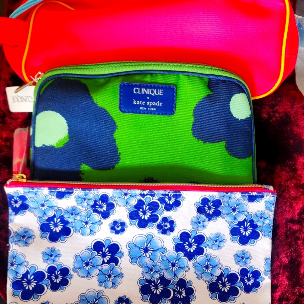 Kate Spade Clinique Floral Cosmetic Bags 3 for 20$ NEW  get ready for summer
